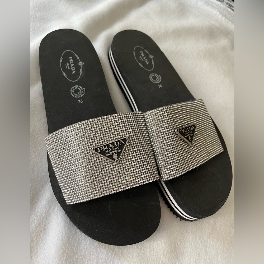 Fashion sandals